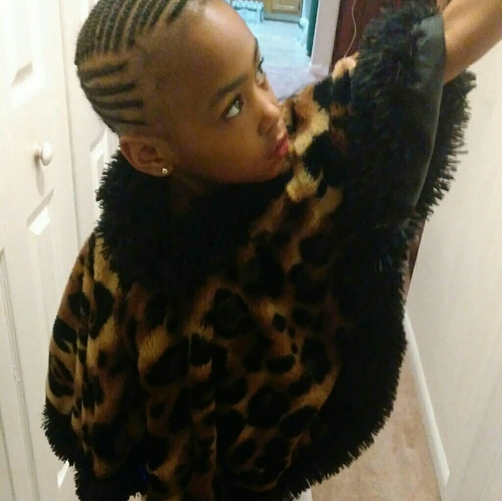 FUR COAT